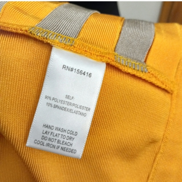 WoW Couture Zip Front Checkered Cropped Side Cutout Jacket Top 90s Y2K Clubwear - Picture 7 of 9